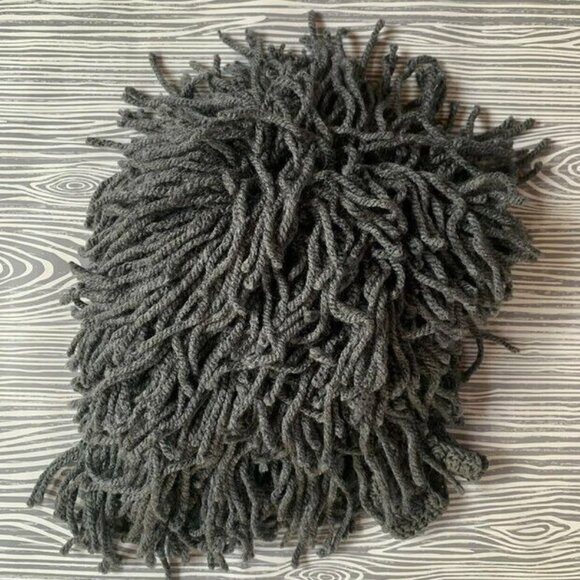 Hand Knit Grey Wig With Beard 2-4 EUC - Picture 1 of 6
